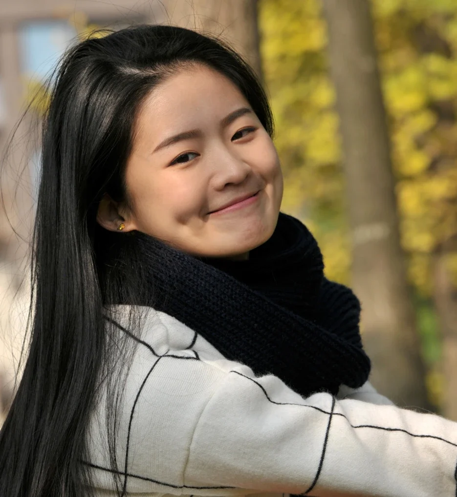 Chị Minh Thư Red88